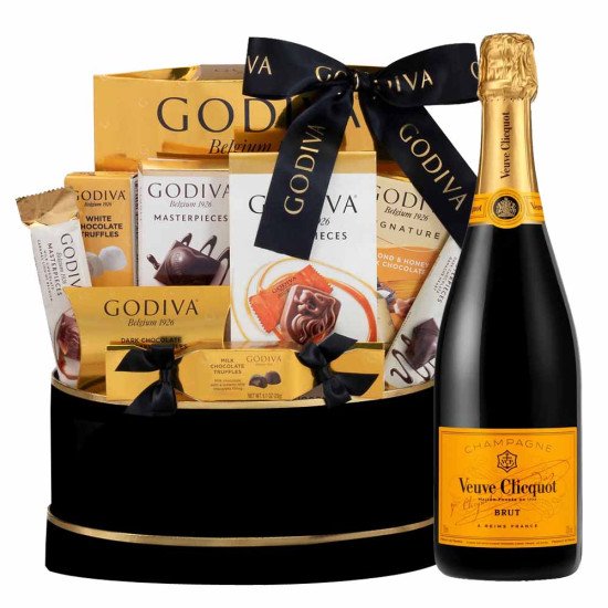 https://www.dcwineandspirits.com/image/cache/catalog/Gift/champagne-gift-baskets/veuve-clicquot-champagne-and-godiva-chocolate-gift-basket-550x550.jpg