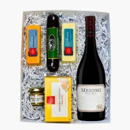 Meiomi Pinot Noir and Cheese Gift Basket