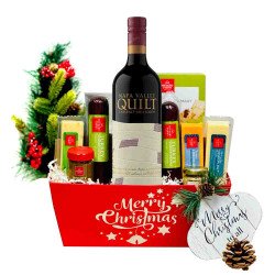  Quilt Cabernet Sauvignon And Christmas Wine Gift Basket